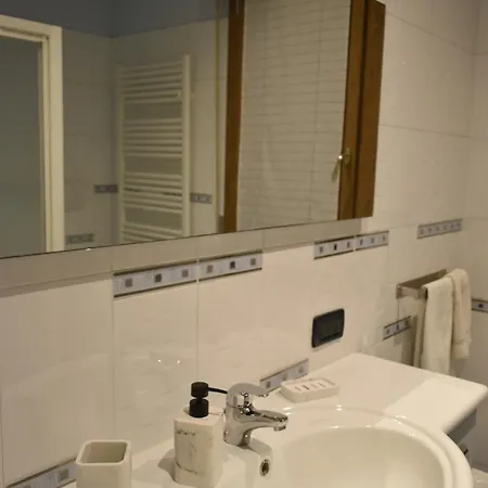 Le Colonne Apartment Imola